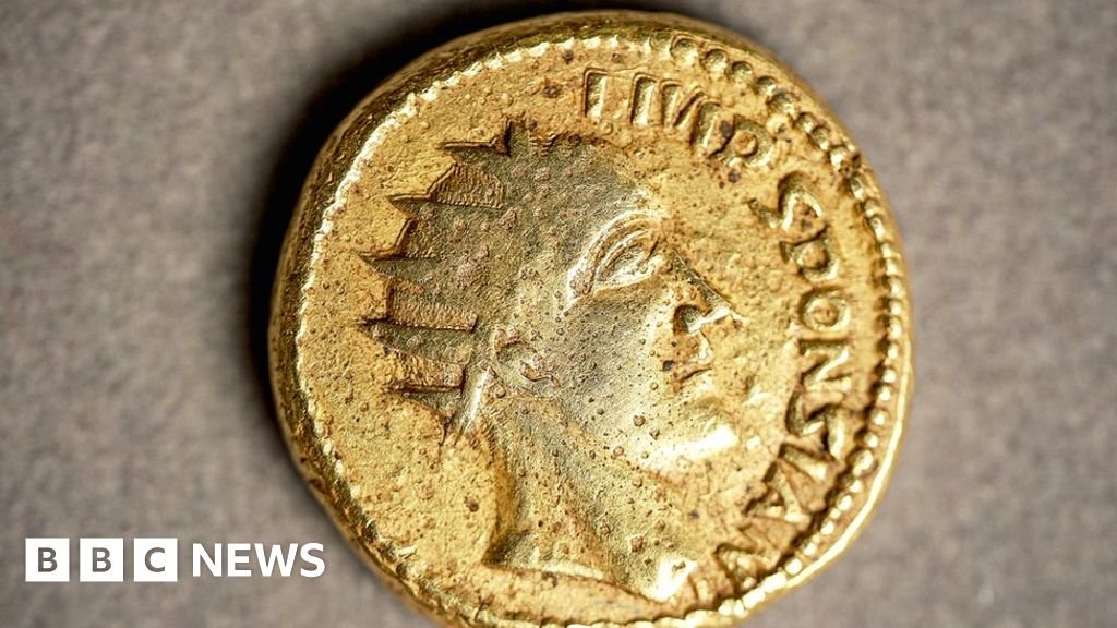 Gold coin proves 'fake' Roman emperor was real