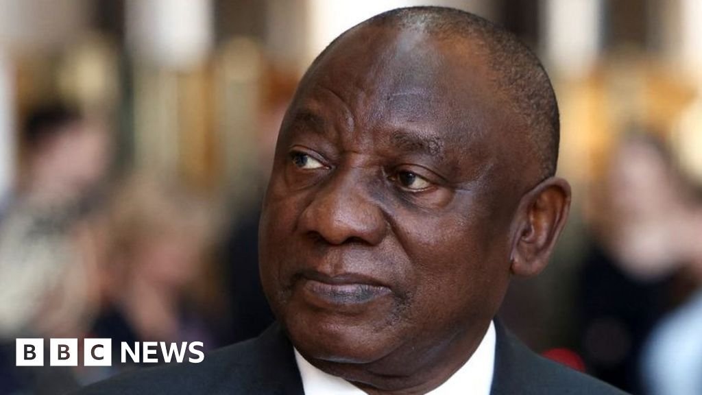Cyril Ramaphosa: South Africa's president considers future amid corruption scandal