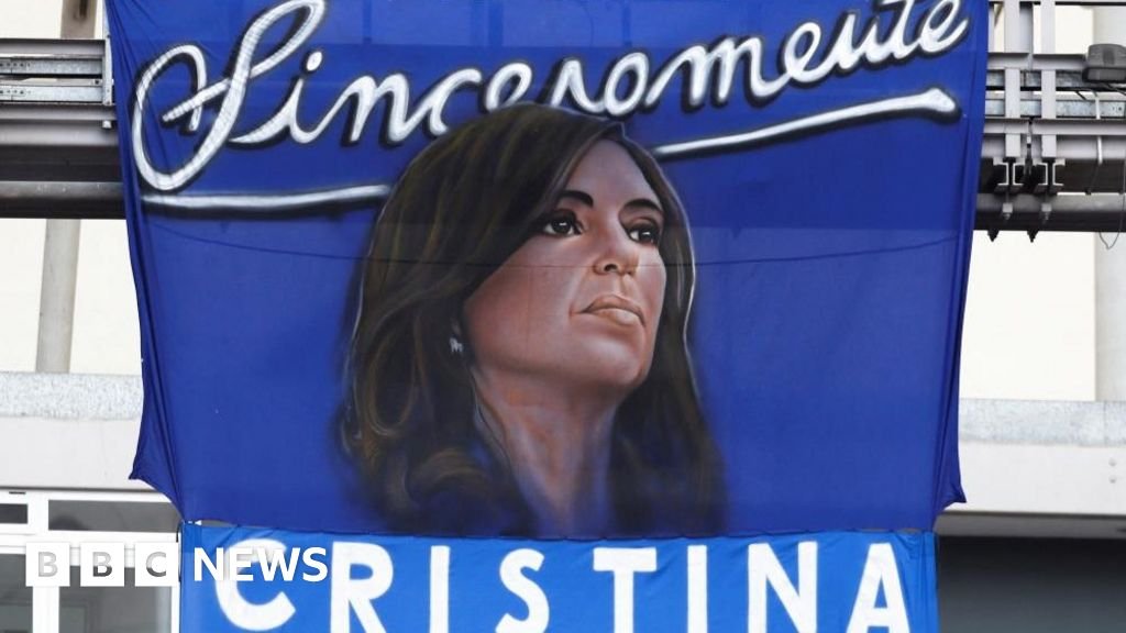 Cristina Fernández: Argentina vice-president found guilty of corruption