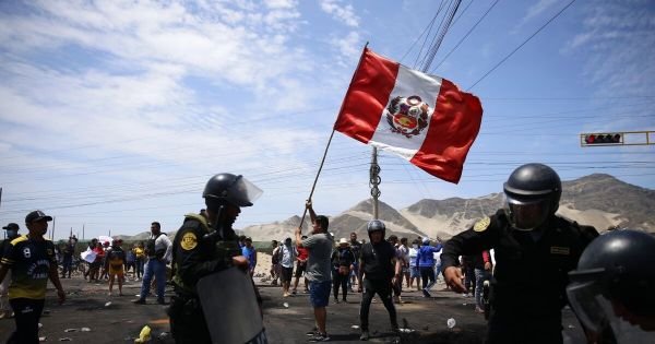 Uruguayan embassy seeks humanitarian flight for 13 nationals stranded in Peru