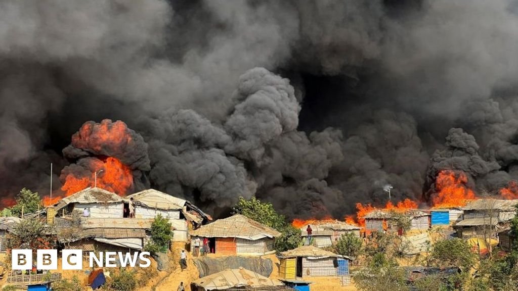 WATCH: Fire tears through Bangladesh refugee camp