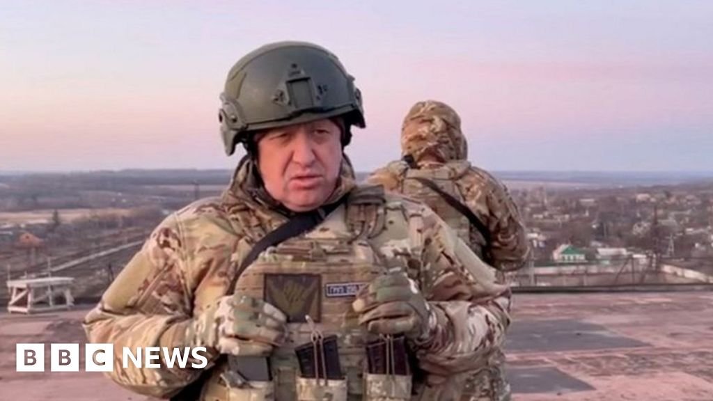 Ukraine war: Russia's Wagner boss hints at 'betrayal' in Bakhmut battle