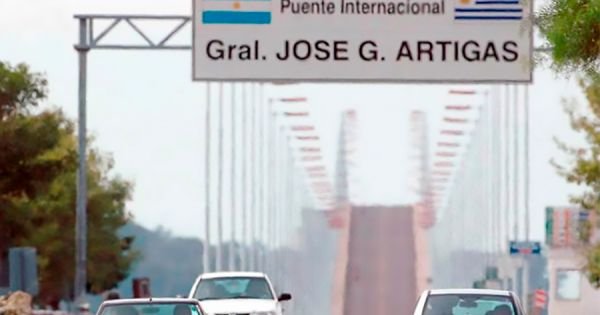 Uruguay to up border controls in fight against drug trafficking