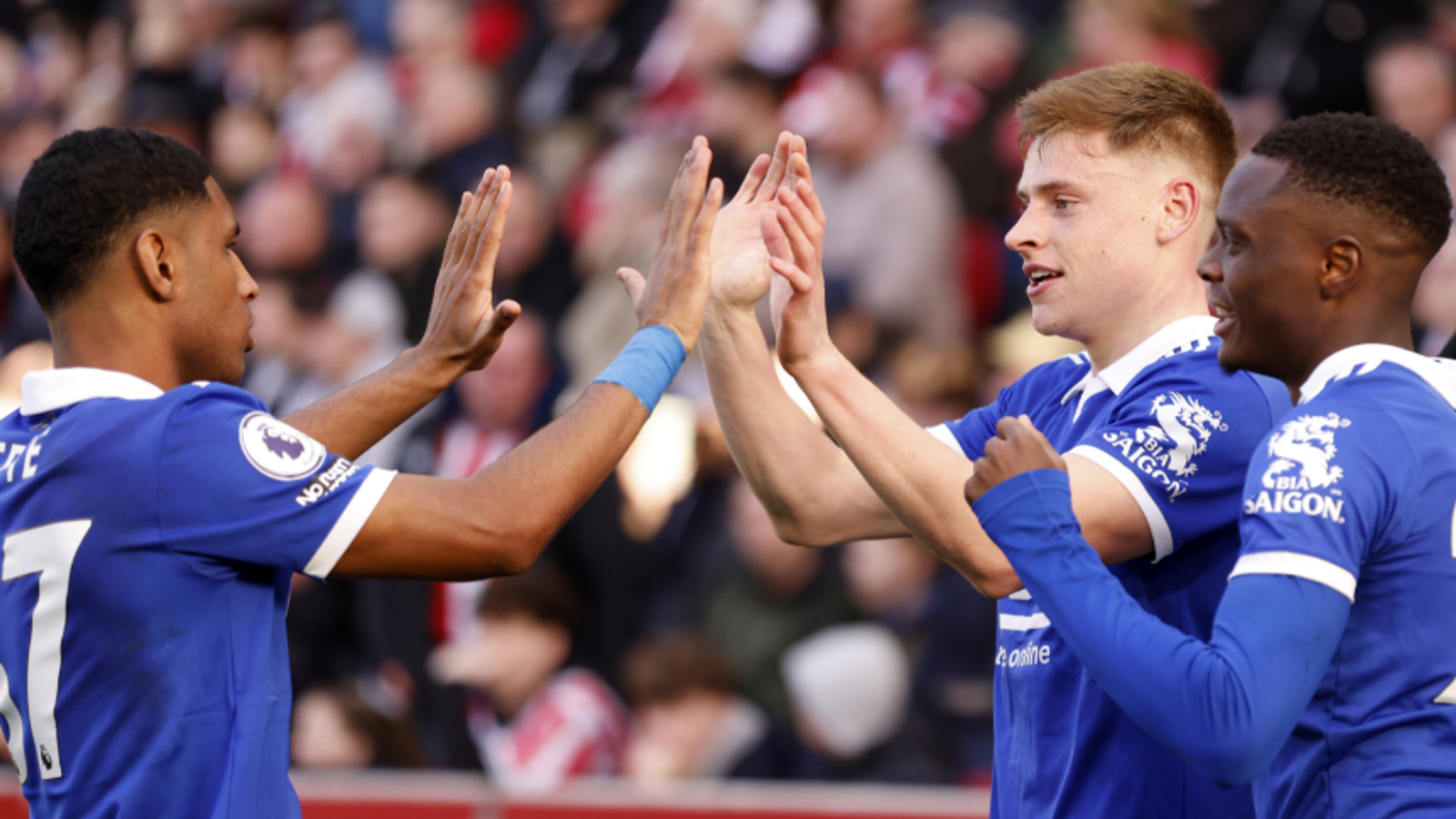 Brentford 1-1 Leicester: Harvey Barnes finishes fine Foxes move to earn draw after Mathias Jensen's opener