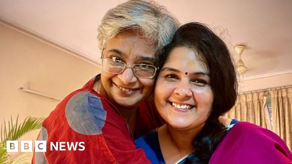 Supreme Court: India begins historic debate into same sex marriage