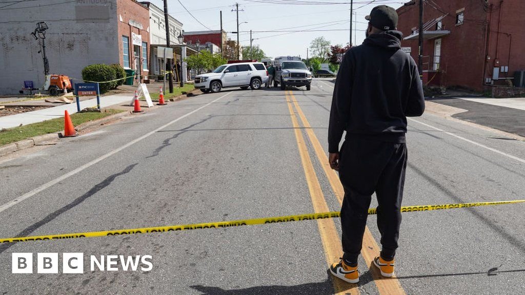 Teenagers charged with murder over shooting in Dadeville, Alabama
