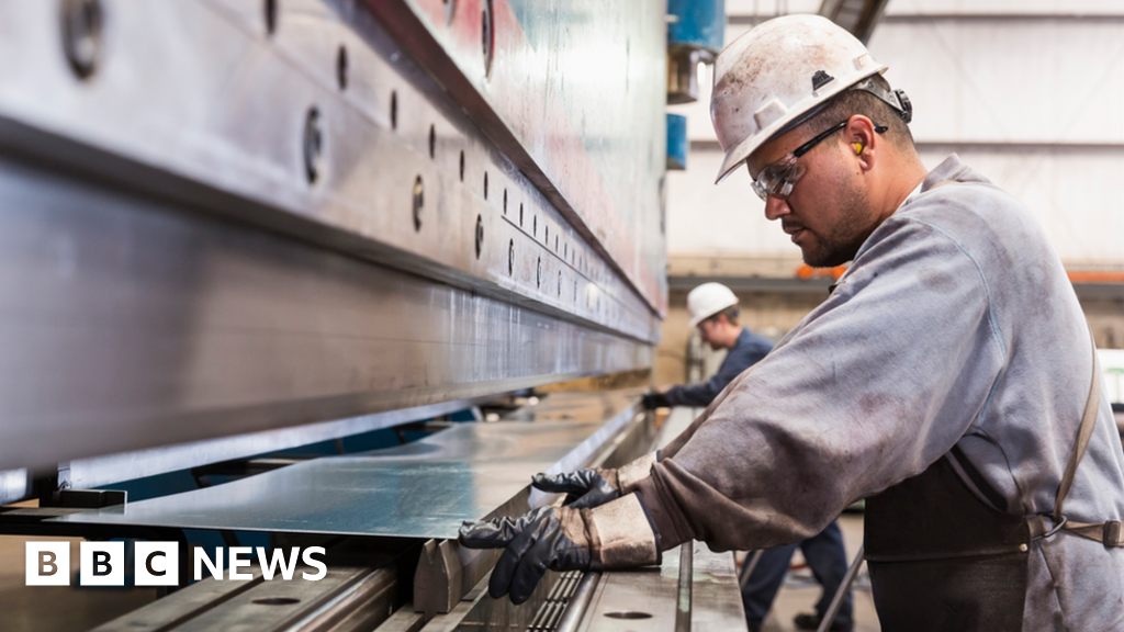 US job creation robust despite banking crisis