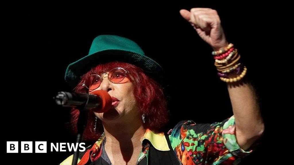 Rita Lee: Brazil's 'Queen of Rock' dies aged 75