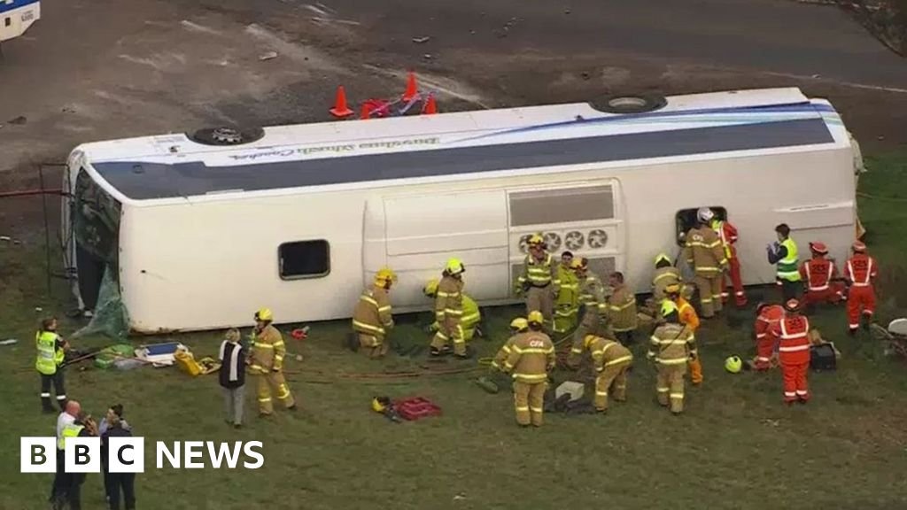 Melbourne bus crash: School children suffer traumatic injuries