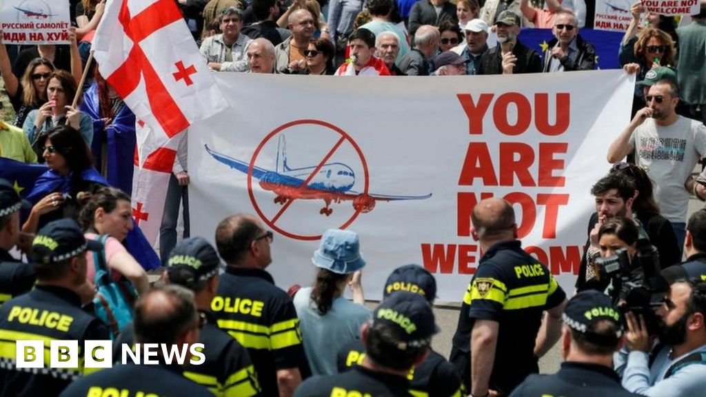 Georgian anger as Russian flights land again in Tbilisi