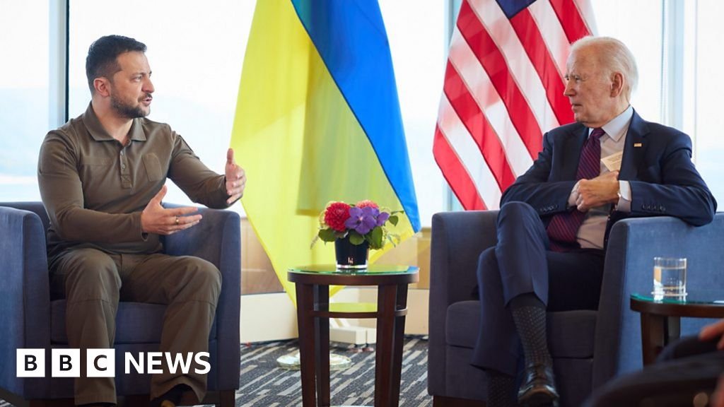Zelensky: For today, Bakhmut is only in our hearts
