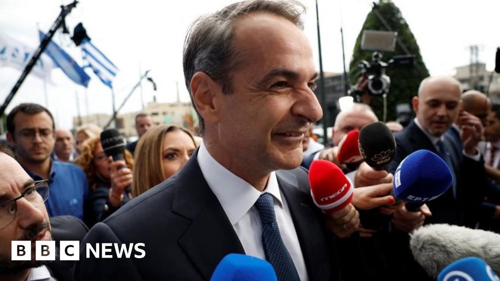 Greece election: Centre-right leads but no majority: Exit poll
