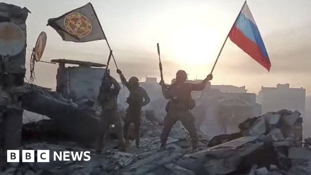Ukraine war: Wagner chief vows to hand Bakhmut to Russian army by June
