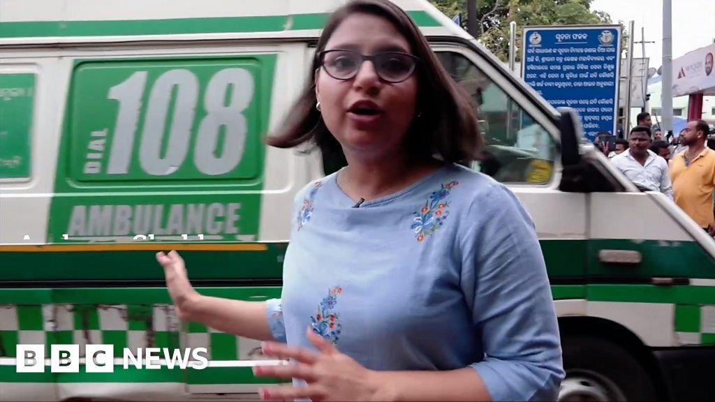 'Distress and chaos' at India hospital