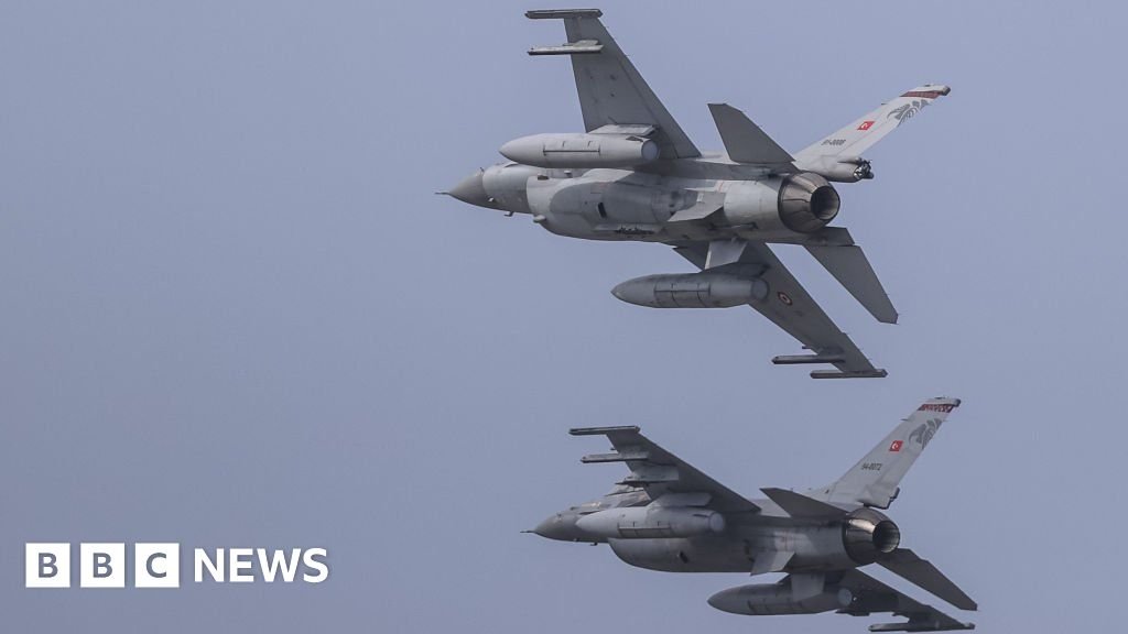 Sonic boom as US fighter jets intercept plane that later crashed