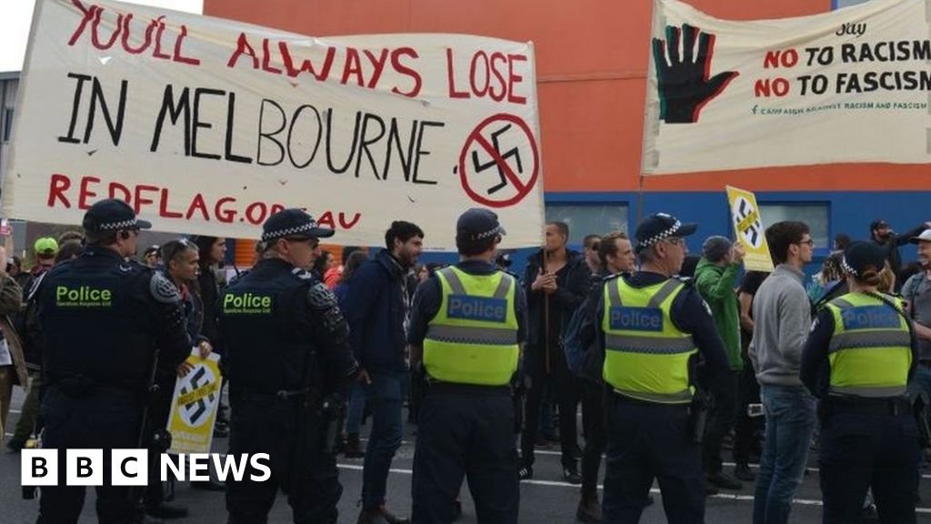Australia to introduce national ban on Nazi symbols