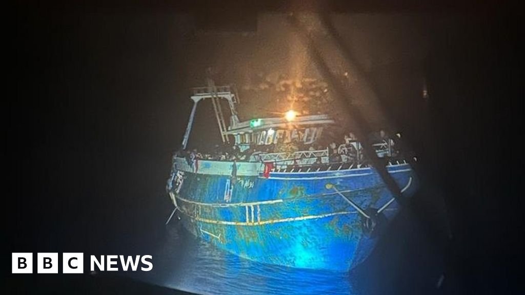 Greece boat disaster: Capsized boat had 100 children in hold, BBC told