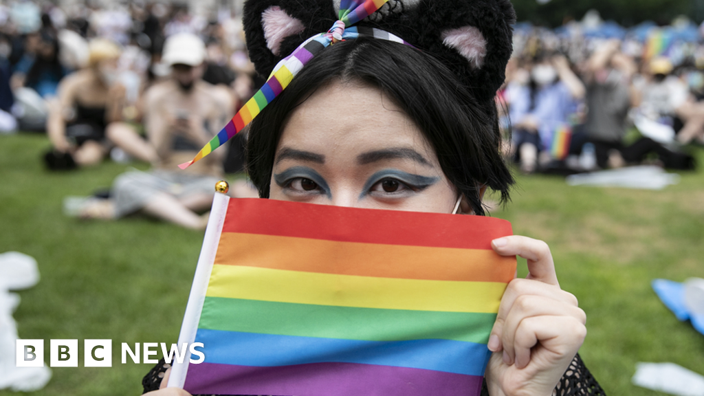 South Korea: Police clash with officials over Daegu LGBT event