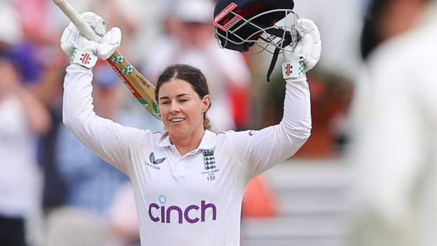 Australia take control of Test despite Beaumont 208
