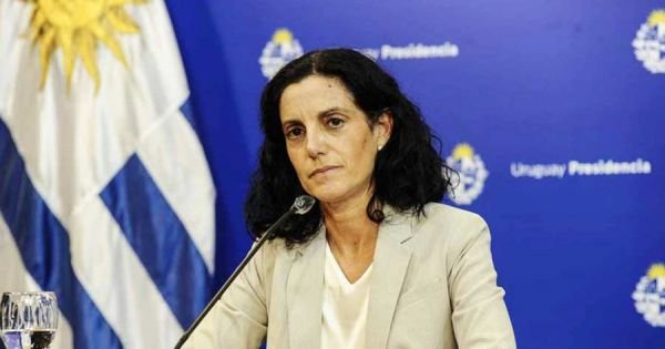 Fitch upgrades Uruguay's rating