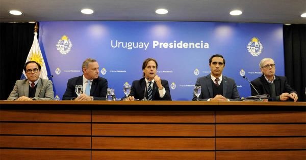 Lacalle Pou decrees water emergency in Montevideo metropolitan area