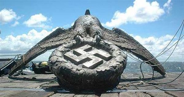 The Nazi eagle of battleship Graf von Spee to become a dove of peace