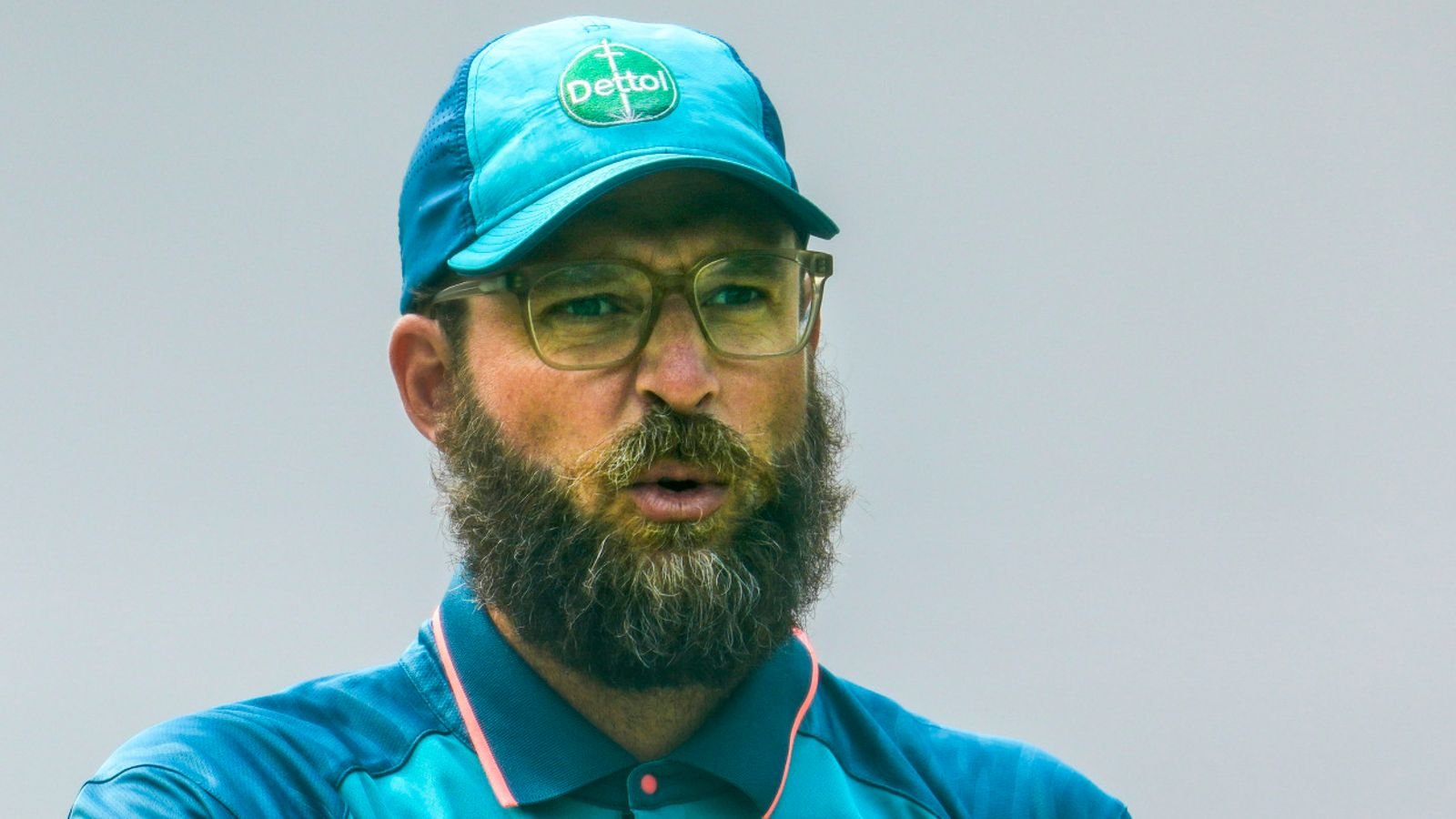 The Ashes: Australia coach Daniel Vettori praises 'impressive' England and their 'winning cricket'