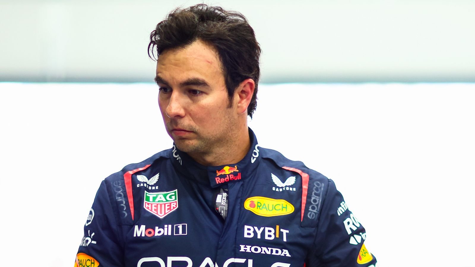 Christian Horner frustrated by Sergio Perez's early Austrian GP qualifying exit - 'just stay within the white lines'