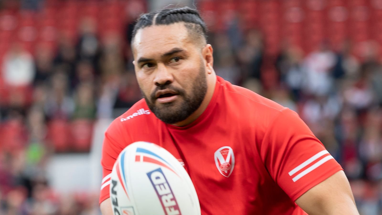 Konrad Hurrell to remain at St Helens for 2024 season after signing contract extension