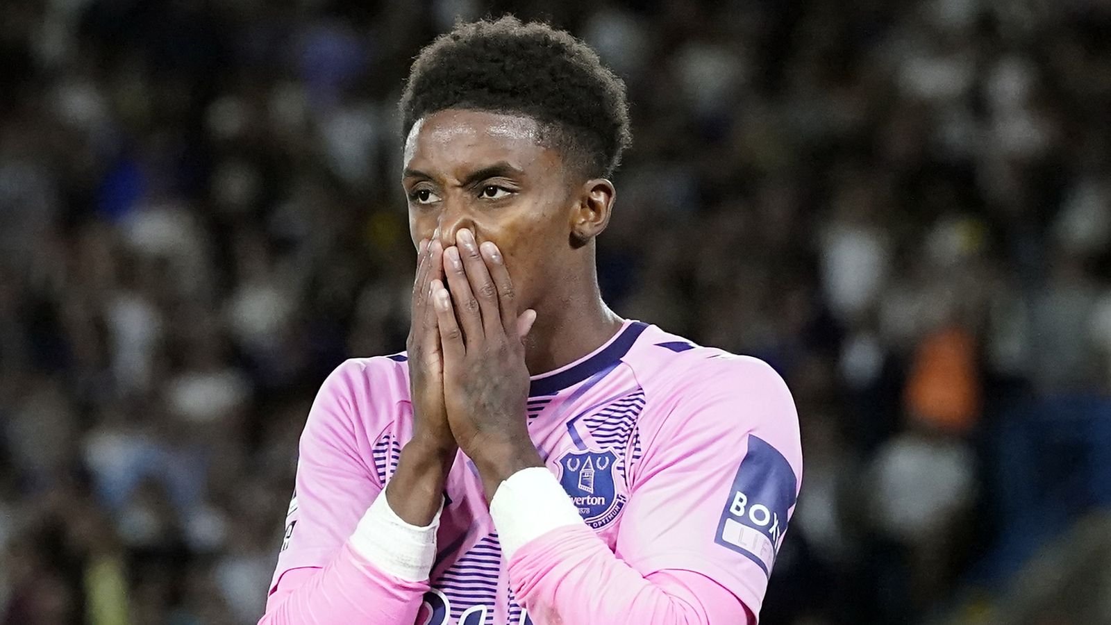 Demari Gray reacts after his effort is ruled out for offside