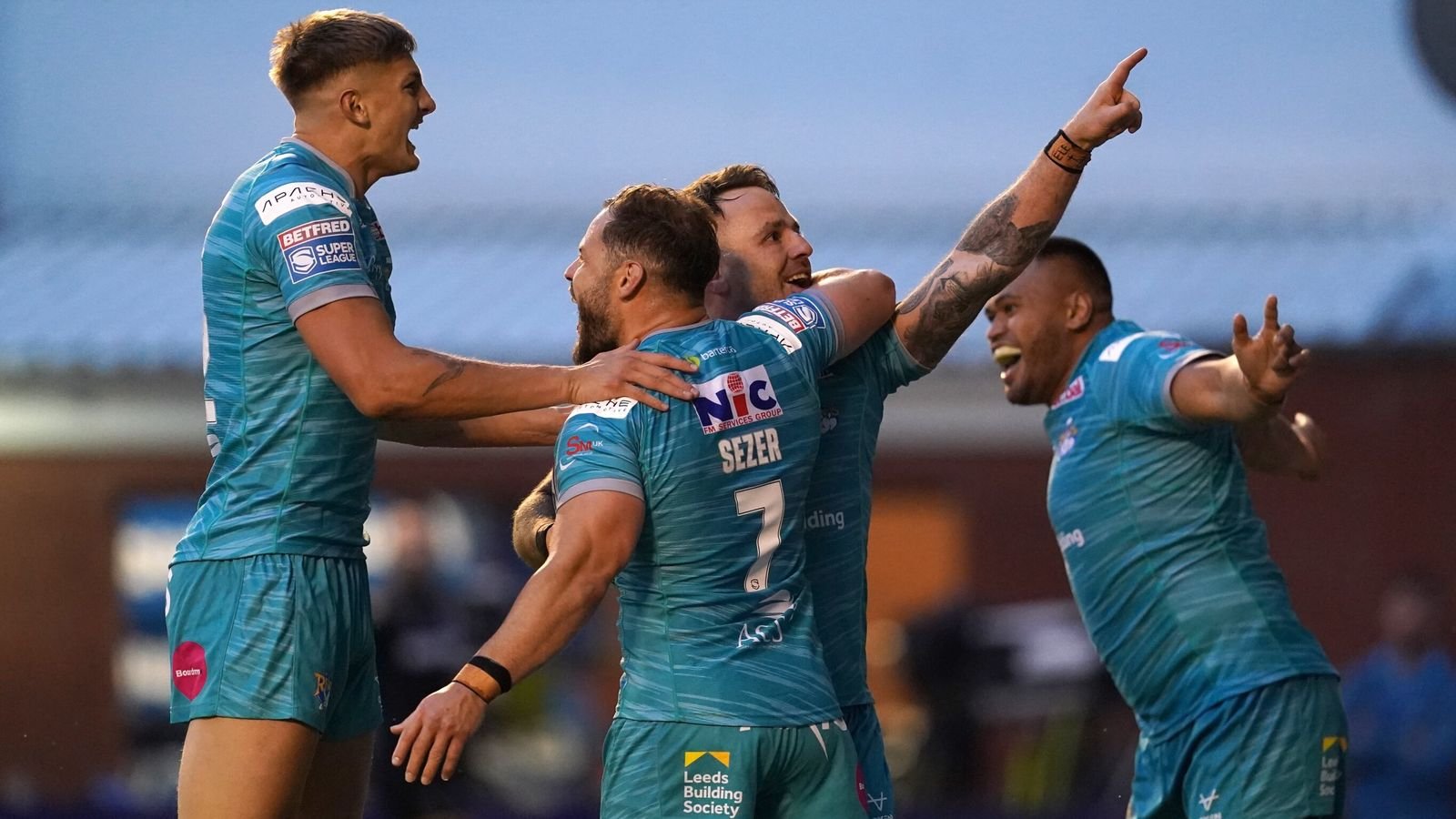 Warrington Wolves 6-22 Leeds Rhinos: Hosts fall to fifth defeat in six games as Super League slump continues