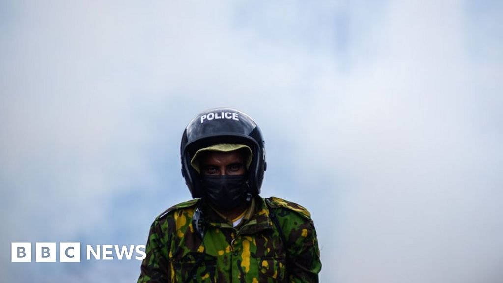 Kenya demonstrations: Children in hospital after being tear-gassed in Nairobi