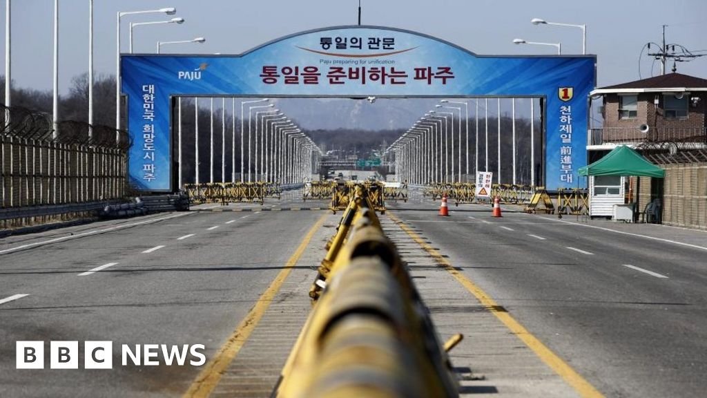 US national held by N Korea after crossing border - UN