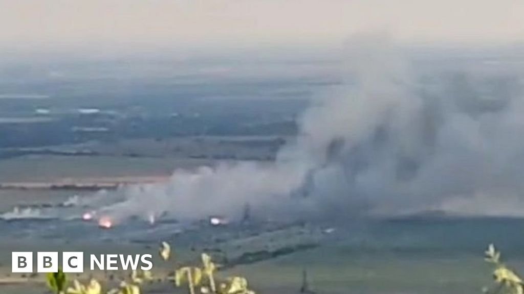 Ukraine war: Crimea depot blasts force villagers to flee