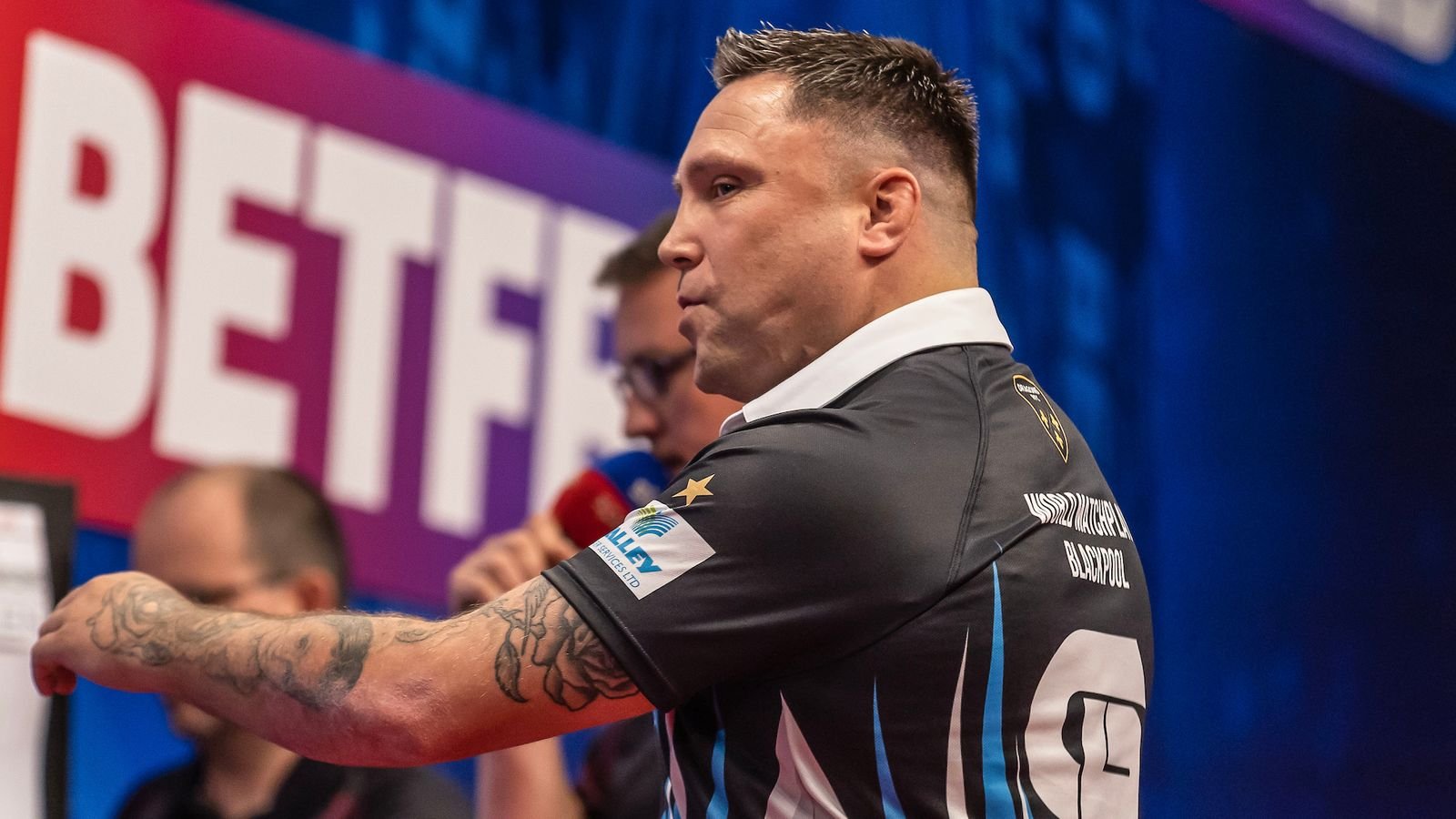 World Matchplay Darts: Gerwyn Price eliminated after defeat to Joe Cullen