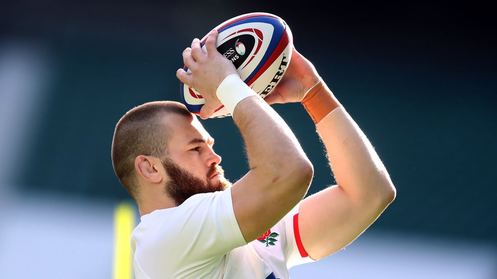 Luke Cowan-Dickie signs for Sale Sharks to remain eligible for England after Montpellier move collapse