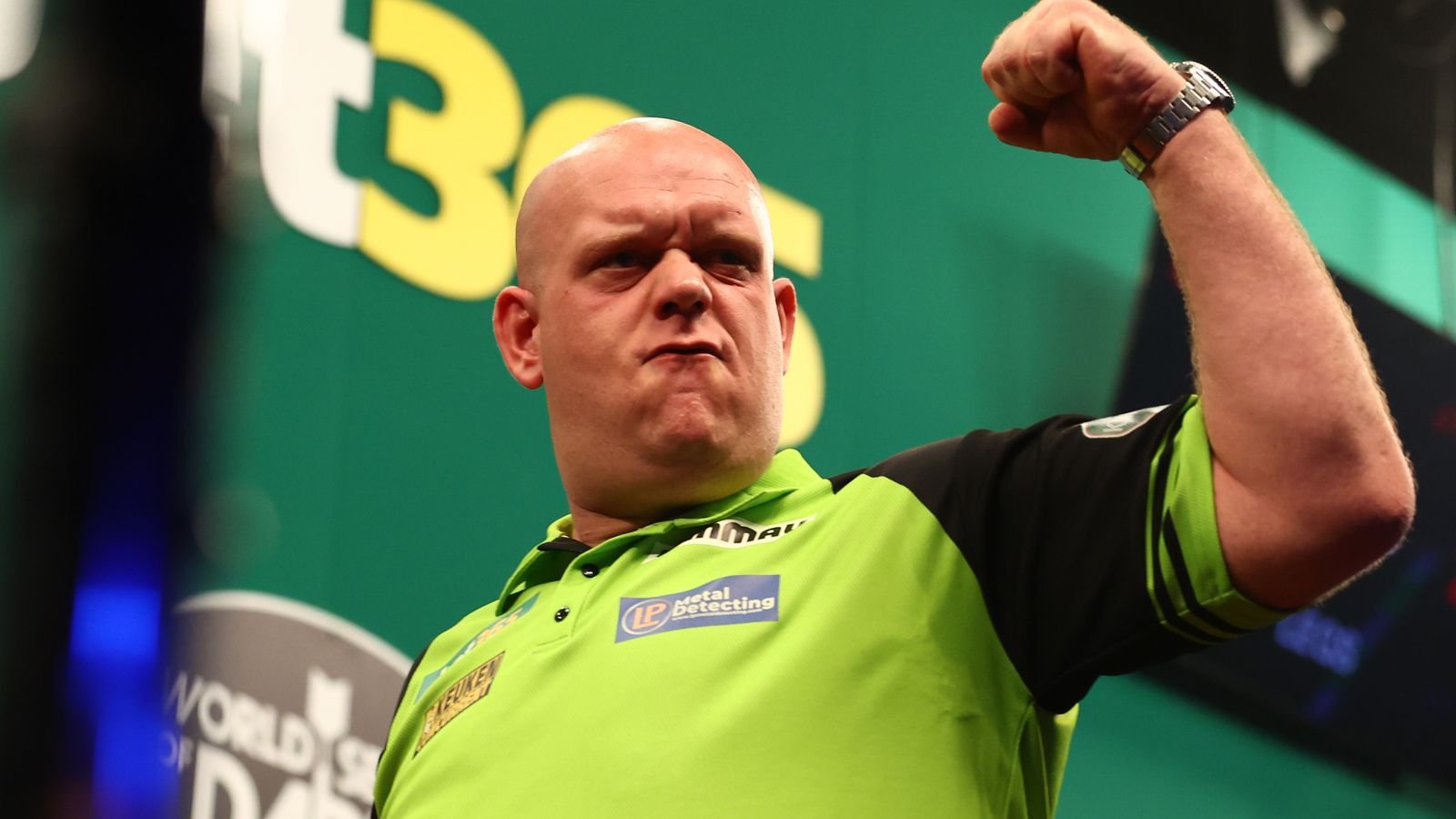 Michael van Gerwen clinches Poland Darts Masters title with win over Dimitri Van den Bergh