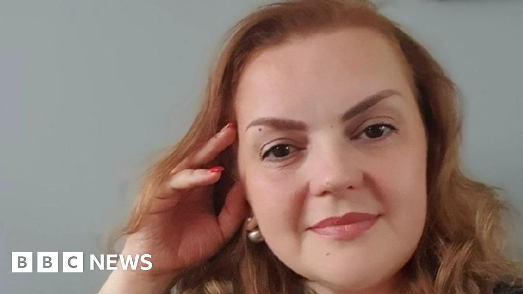 Ukraine therapist: I've got no weapon but knowledge
