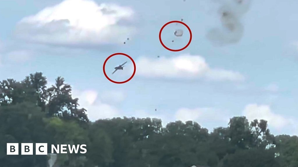 Watch: Pilot ejects moments before plane crashes
