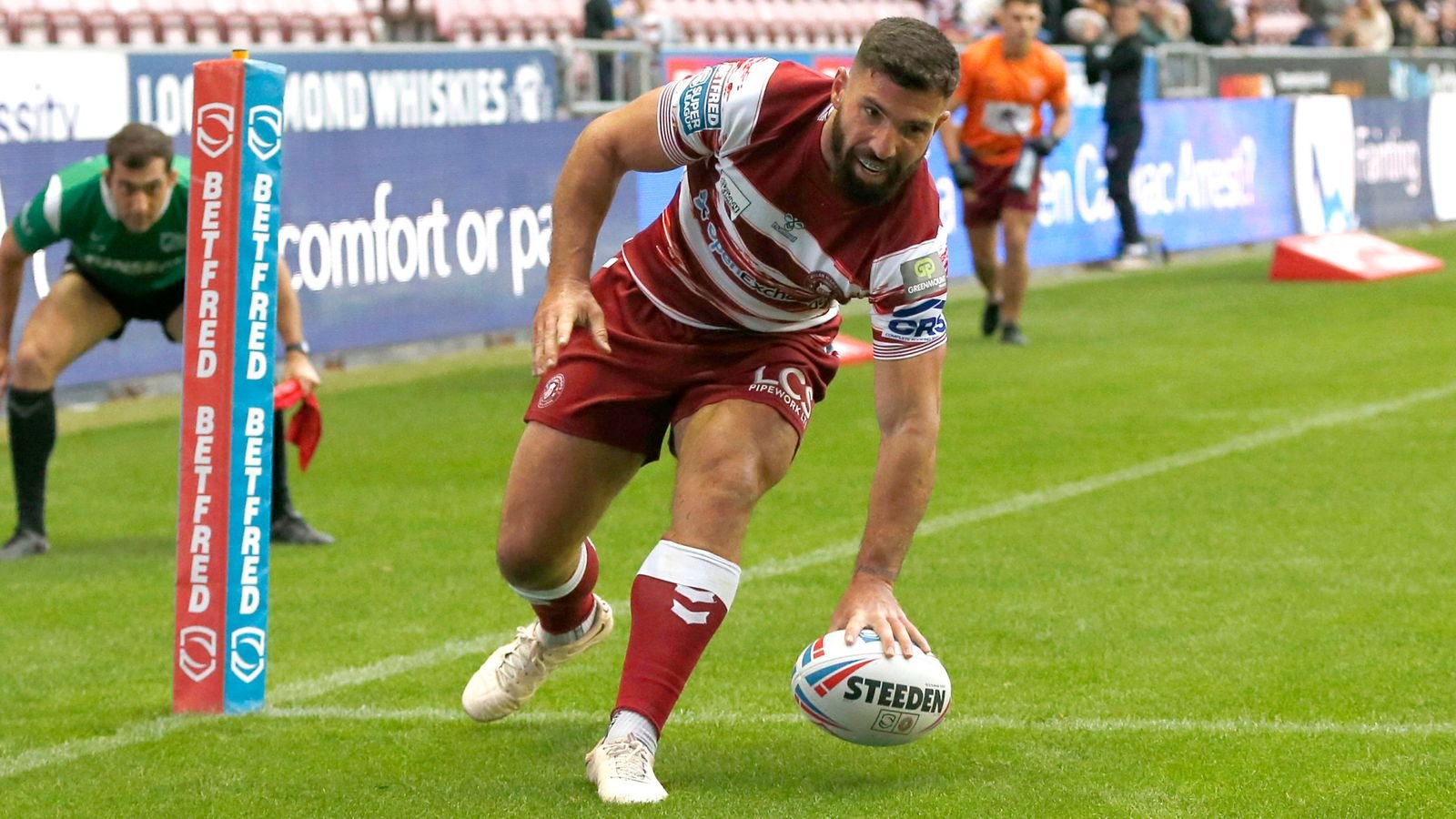 Abbas Miski: Wigan Warriors winger earns plaudits after four tries in Super League win over Hull KR