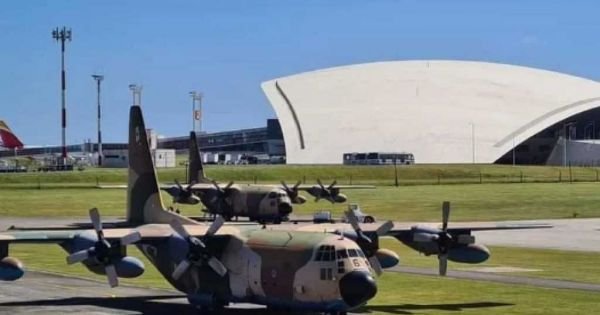 Uruguayan Air Force to rescue 77 people stranded in Israel