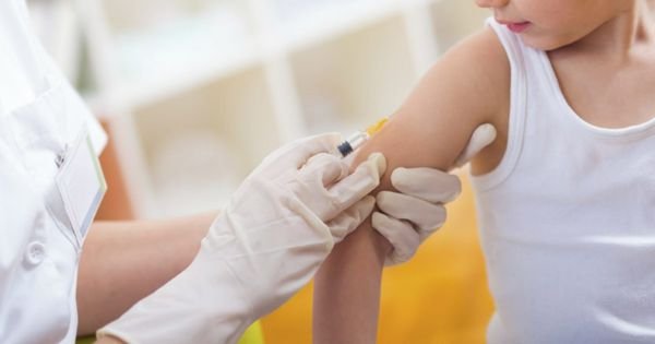 Uruguay's Society of Pediatrics advises against Covid-19 vax for kids
