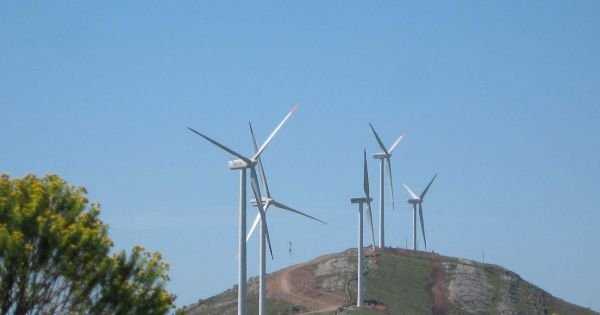 Uruguay first two months 2024 with 100% renewable energy generation and surplus to export